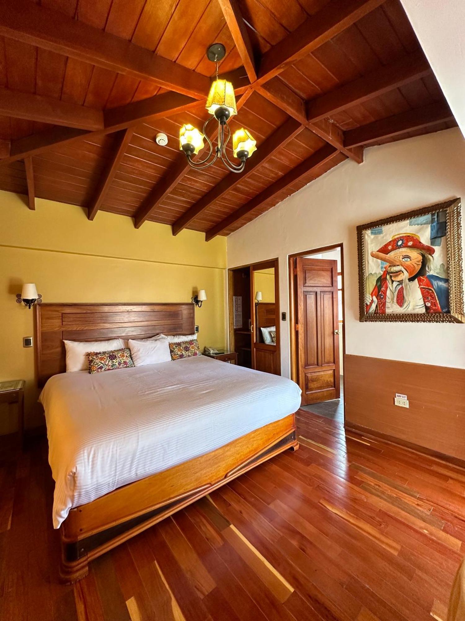 Hotel Mabey Urubamba Exterior foto