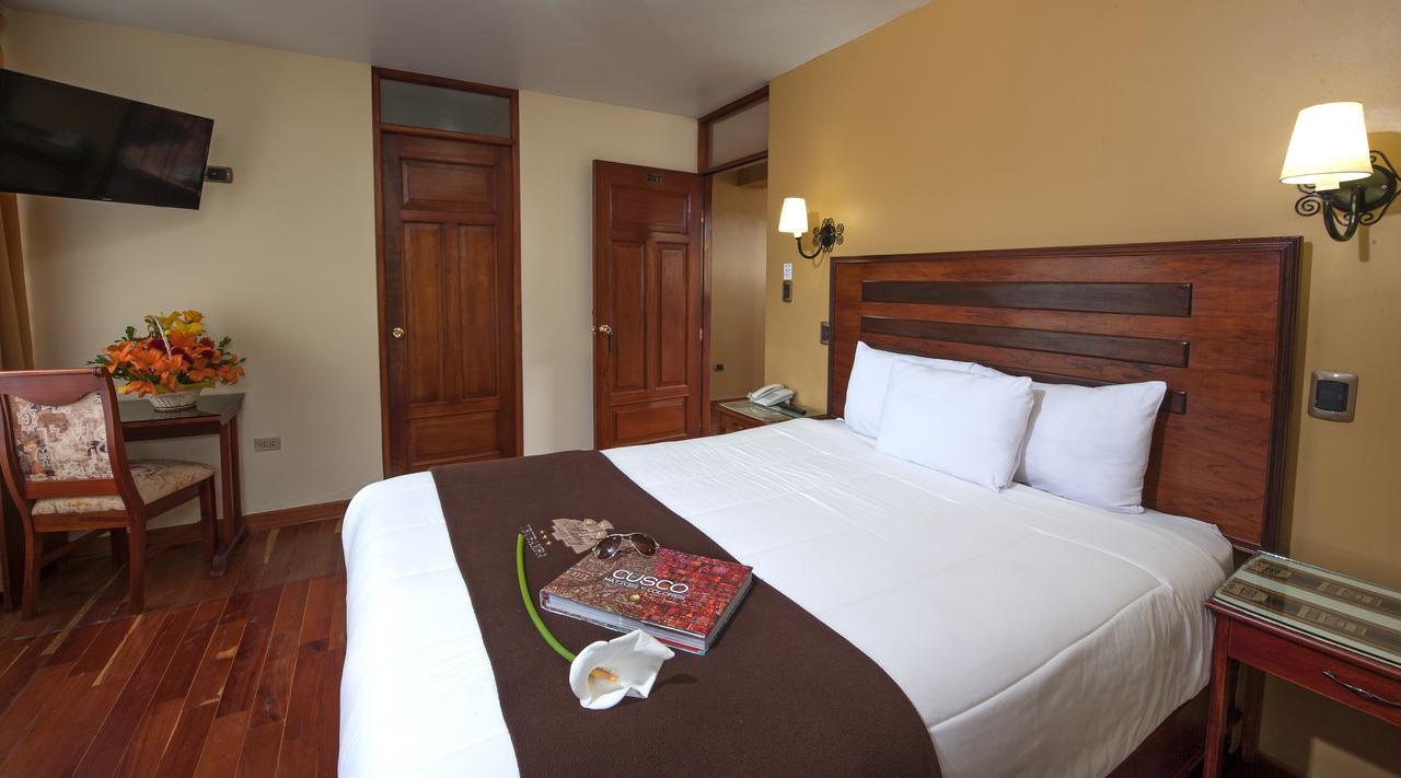 Hotel Mabey Urubamba Exterior foto